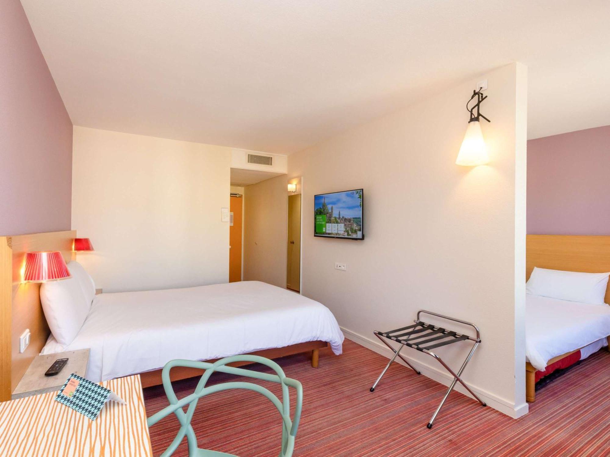 Ibis Styles Le Puy En Velay Hotel Ngoại thất bức ảnh