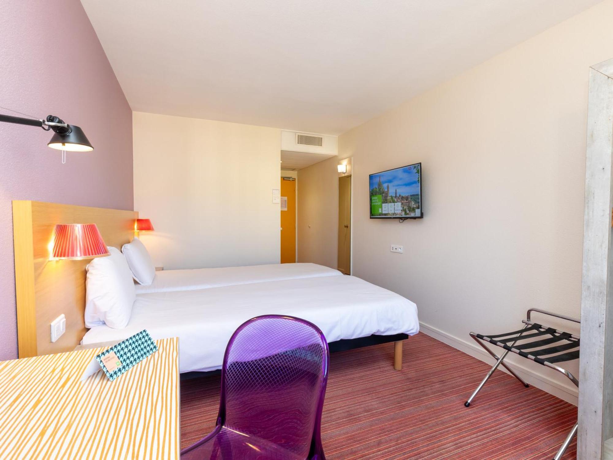 Ibis Styles Le Puy En Velay Hotel Ngoại thất bức ảnh